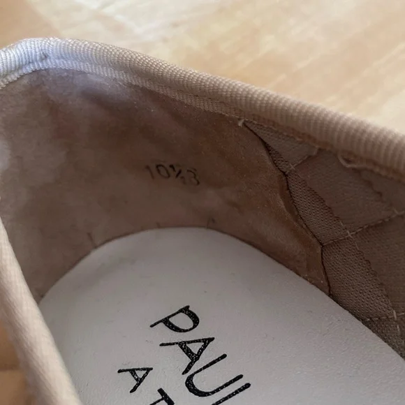 Paul Mayer attitudes shoes - Picture 6 of 8